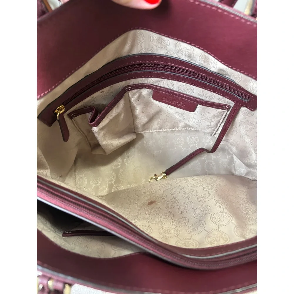 Michael Kors Tote Bag Medium Burgundy Saffiano Leather Front Pocket Shoulder Bag